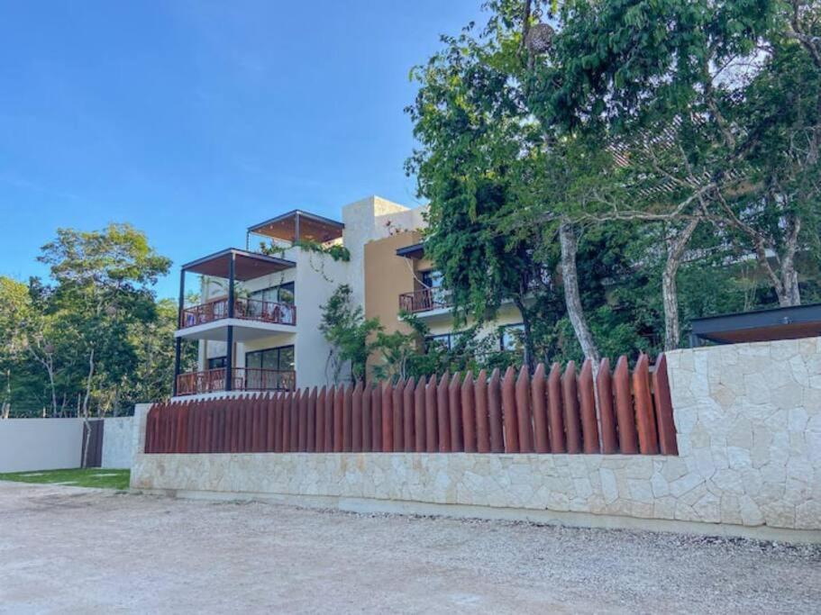 Suit Next To The Common Top Roof Exclusive Building Kingsize Bed 2 Super Pools, Gym, Grill Tulum Exteriér fotografie