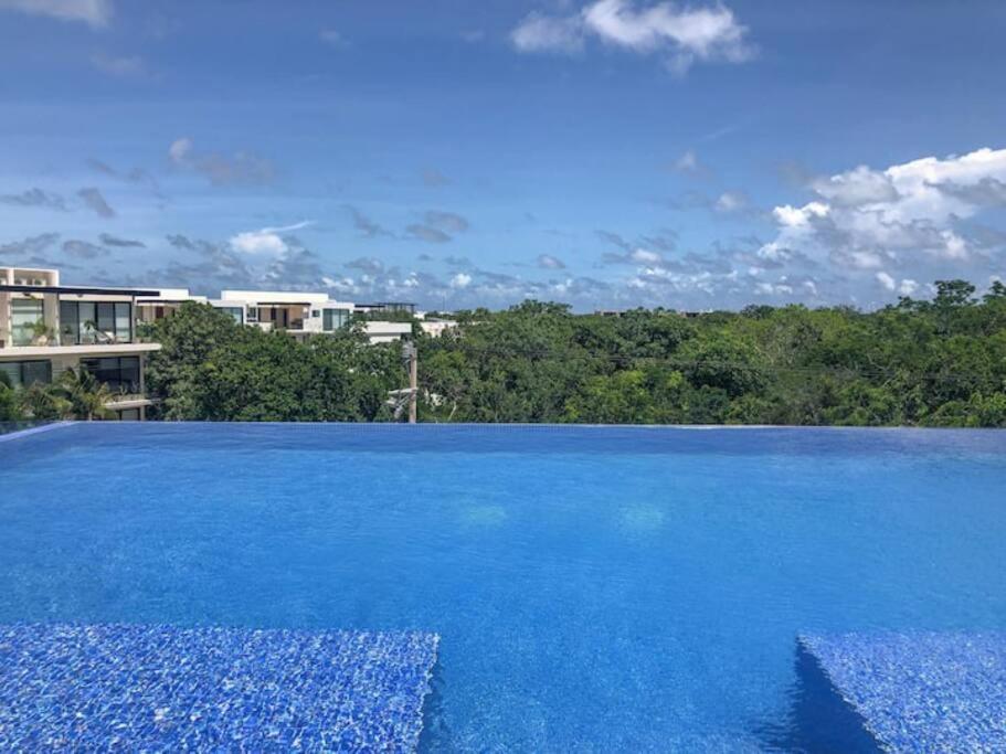 Suit Next To The Common Top Roof Exclusive Building Kingsize Bed 2 Super Pools, Gym, Grill Tulum Exteriér fotografie
